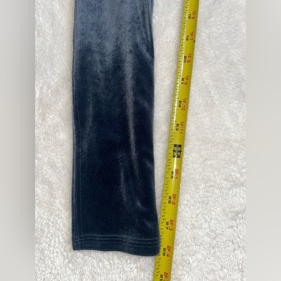 Spanx Black Velvet Leggings Size Small - Picture 9 of 9